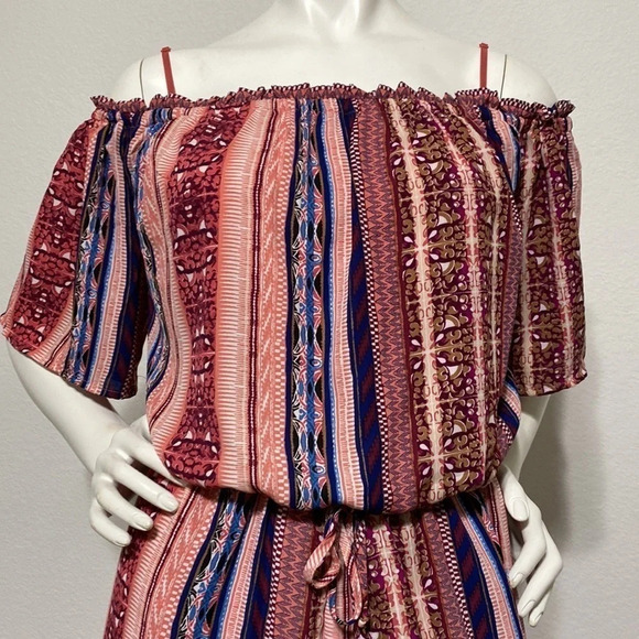 City Triangles Romper Dress - Picture 3 of 5